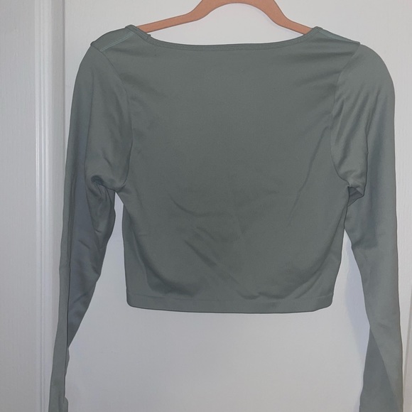 Dynamite long sleeve - Picture 3 of 3